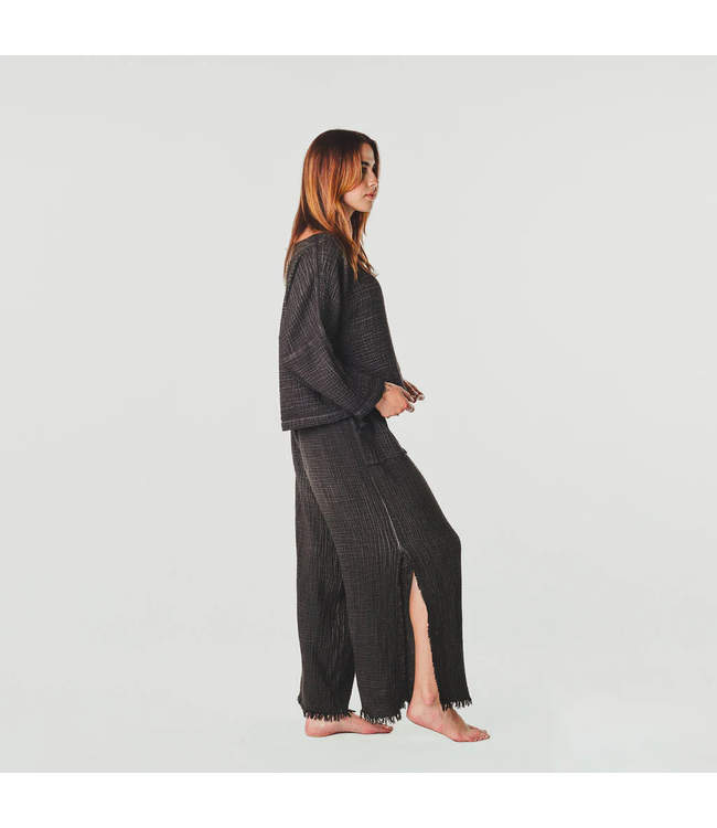 Pokoloko Crinkle Boat Top  Long Sleeve- OS - Black