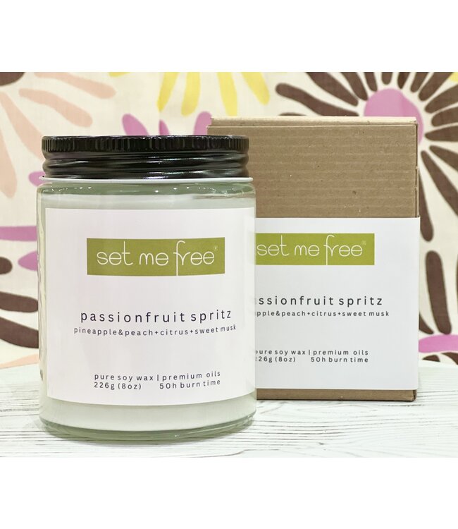Set Me Free Wood Wick Candle - Assorted
