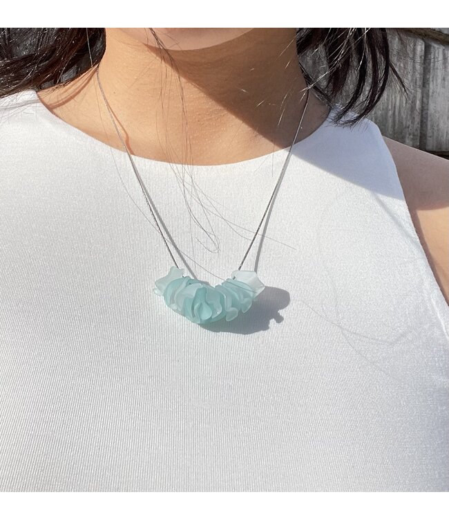 Osmose Flower Petal Necklace