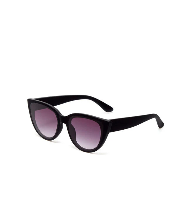 Okkia Silvia Cat Eye Sunglasses - Black