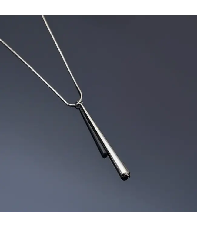 Pursuits Nara Necklace - Silver / Black