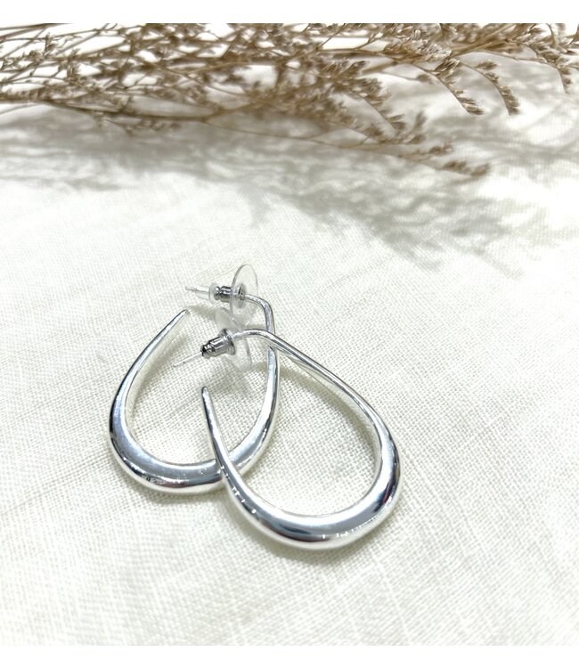 Glee Jewelry Plentiful Large Oval Hoops - Silver