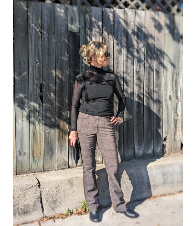 Spanner Mesh Turtleneck - Black