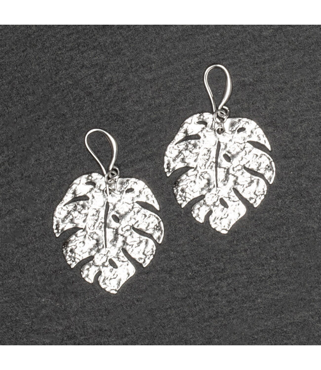 Hammered Leaf Earring - Silver