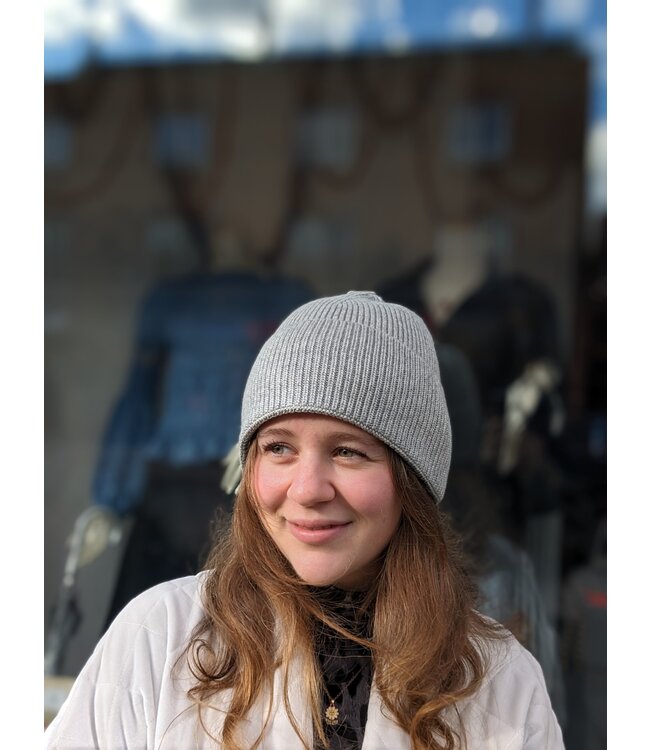 Wide Cuff Beanie - Grey