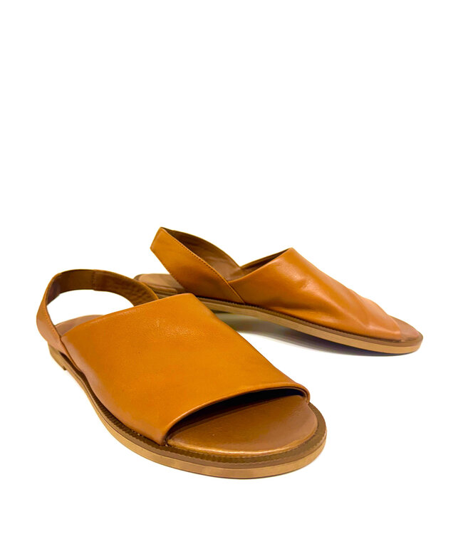 Bueno Hayden Sandal - Dark Tan