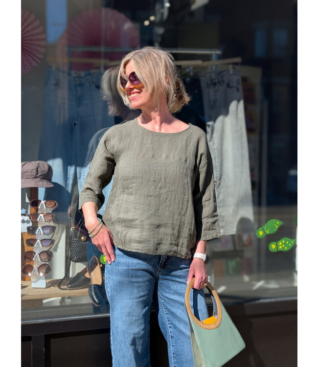 Pistache Roll Up Sleeve Linen Tee - Green Vine