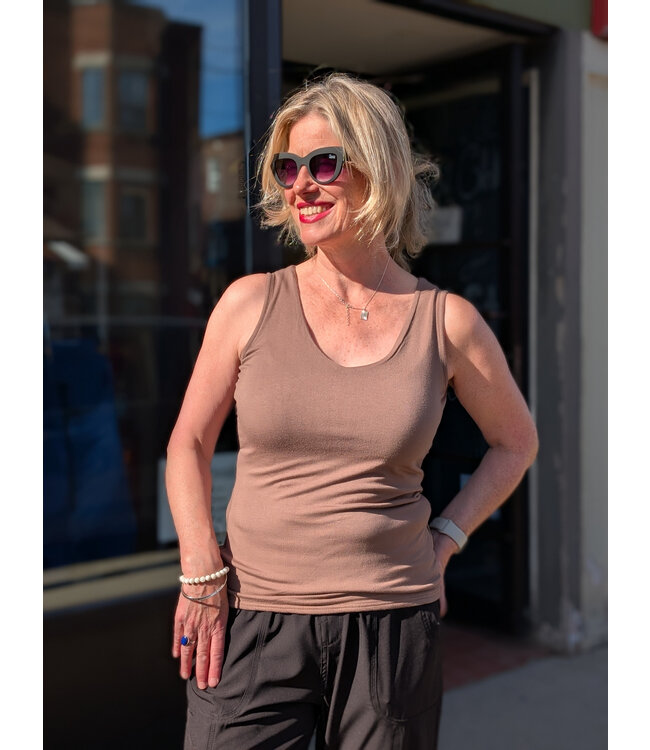 Point Zero V-Neck Tank Top - Taupe