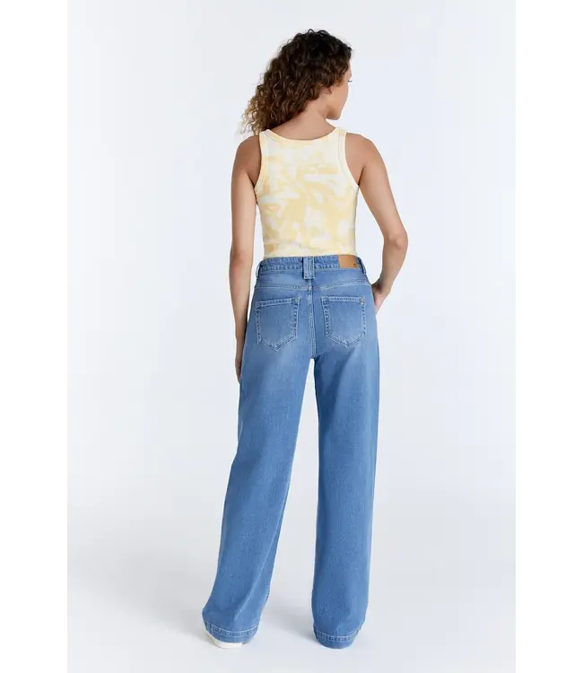 Cup of Joe Denim Lulu Wide Leg Patch Pocket Jeans - Light Blue