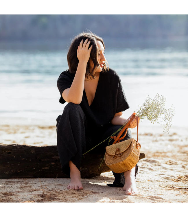 Pokoloko Crinkle V-Neck Crop Top  - O/S  Black