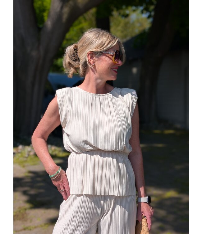 ICHI IHMikala Sleeveless Blouse - Almond Milk