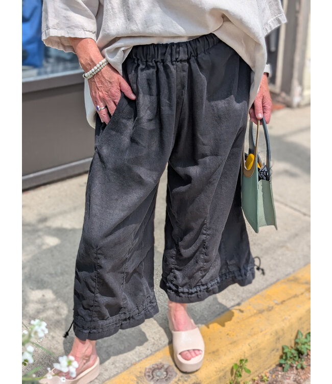Sova Design Strasbourg Cinch Linen Pants  - Black