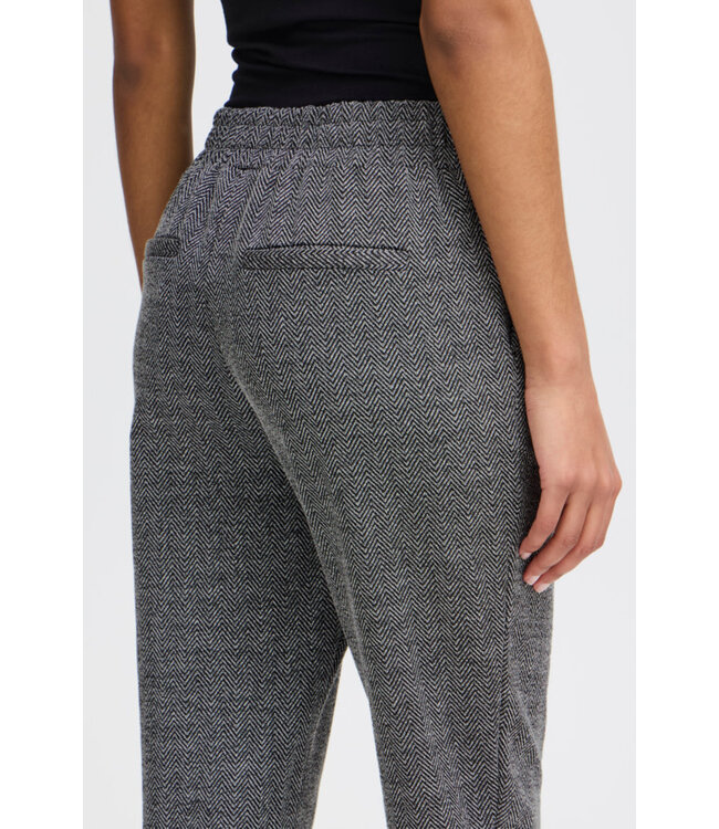 ICHI IHKate Jacquard Pants - Black / White Herringbone