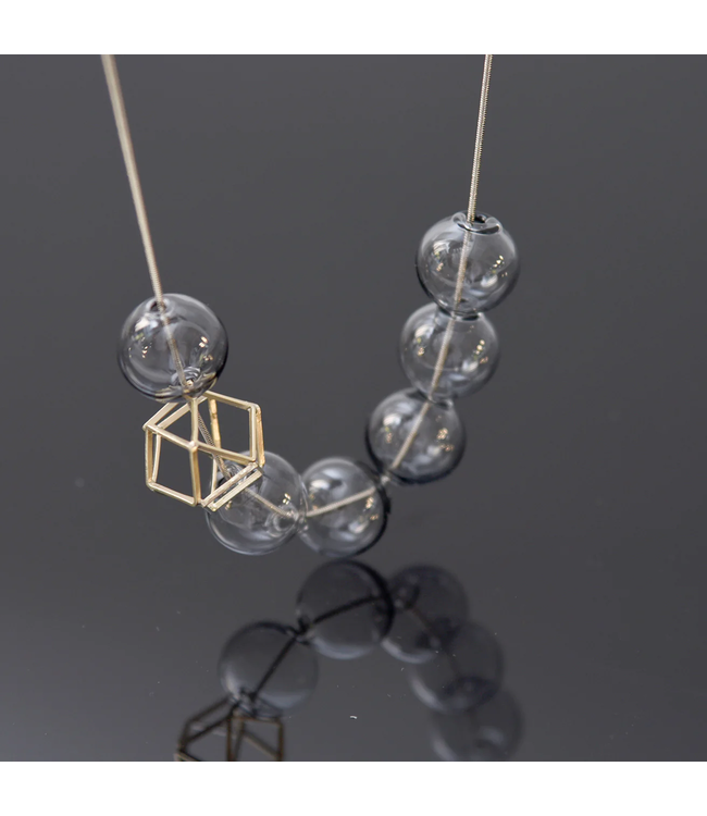 Pursuits Hex Necklace (gold chain/grey)