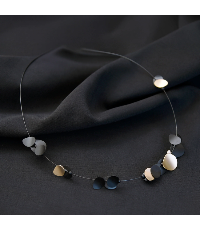 Pursuits Florae Necklace - Gold