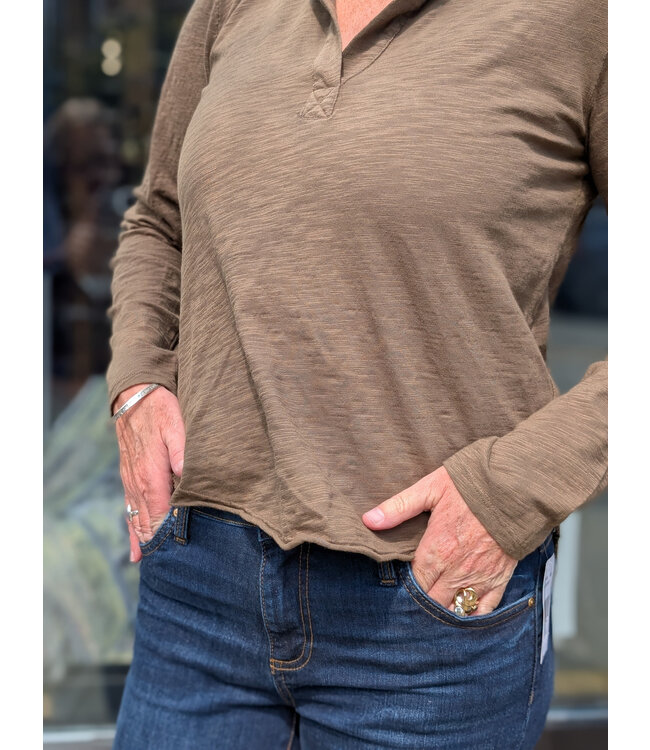 Mododoc Hi-Lo Long Sleeve Polo w/Raw Hem - Fern