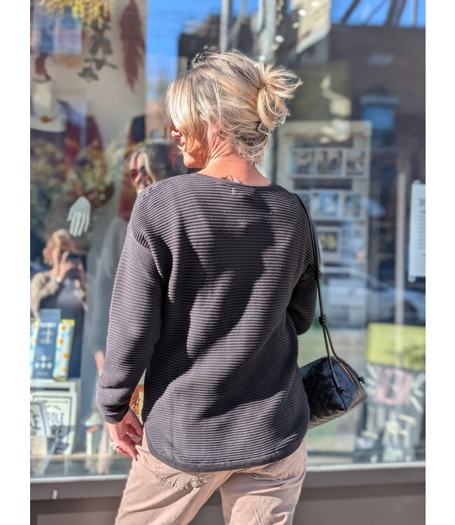 Orientique Vertical Rib Knit Sweater - Black