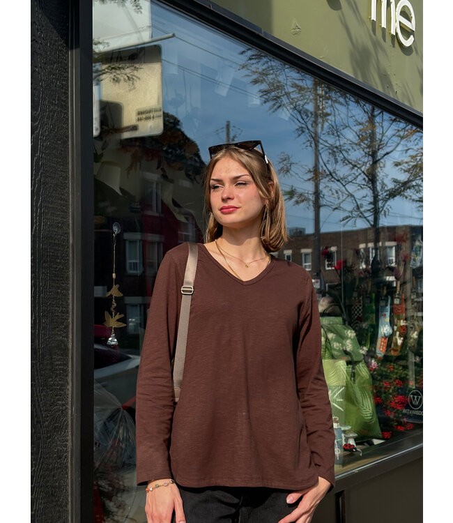 Orientique Essential Organic Cotton V-Neck - Brown