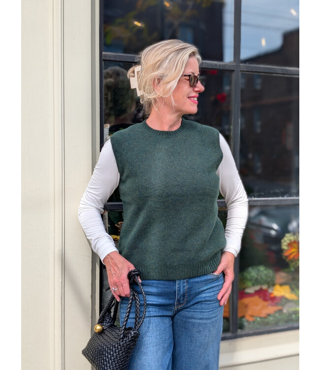 naif Kennedy Classic Sweater Vest - Forest