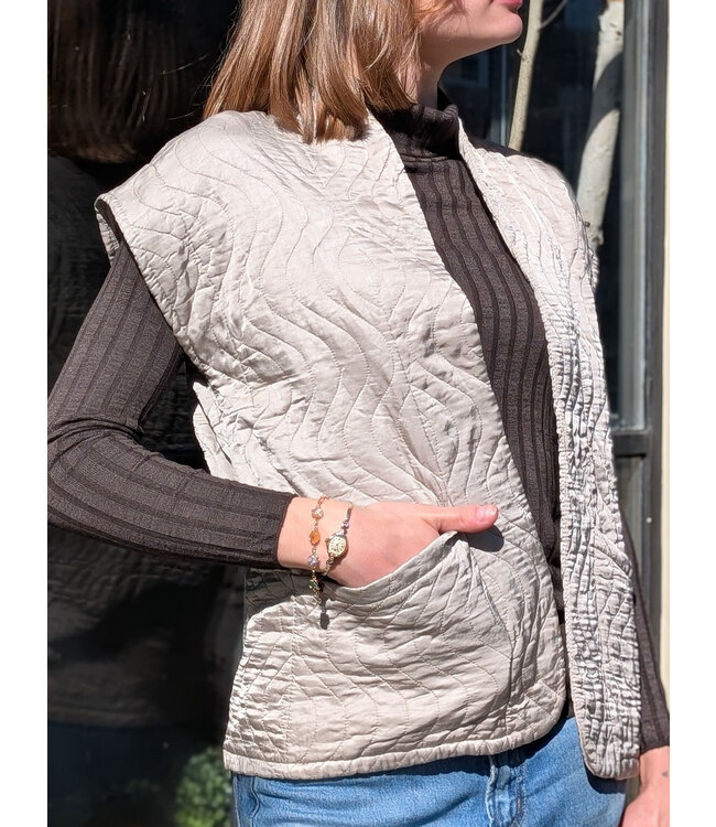 Quilt Vest - Taupe