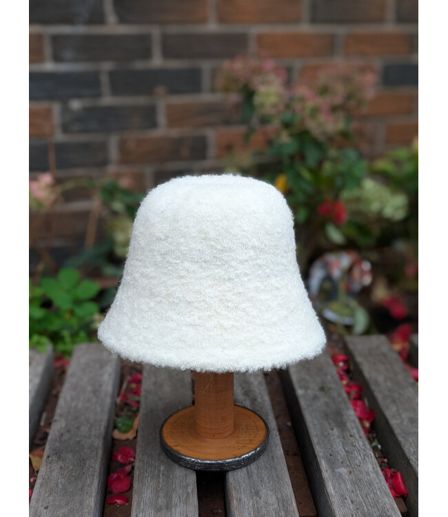 Boucle Cloche Hat - Cream