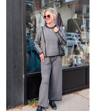 Contrast Stripe Knit Pant - Black