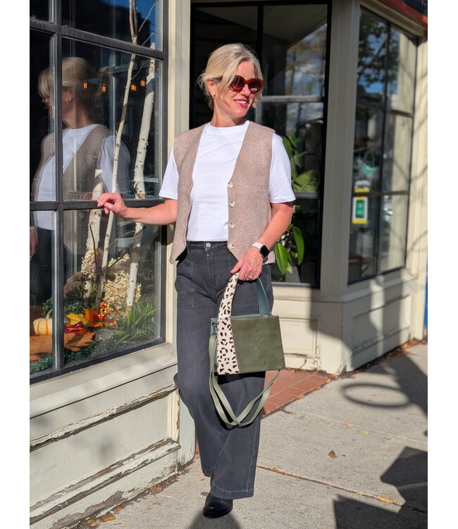 V-Neck Knit Vest - Cappuccino