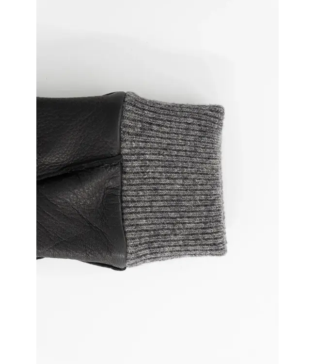 Brume World Delta Mitt - Black