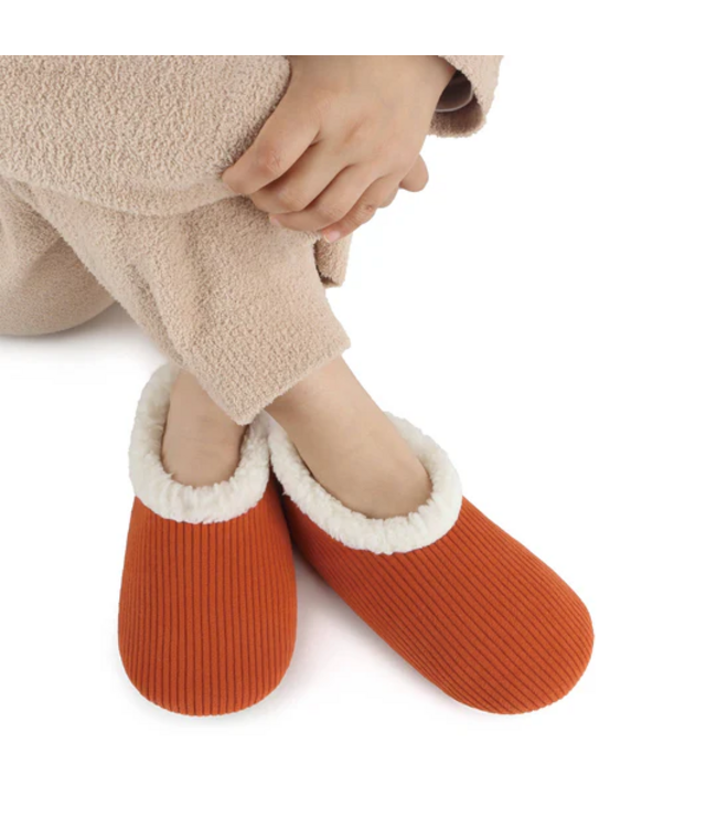 Snoozies Slippers - Fashion Corduroy - Rust