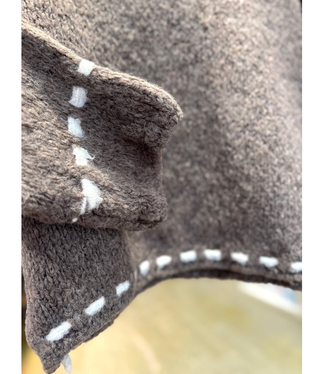 Made in Italy Sweater w/ Stitches O/S -