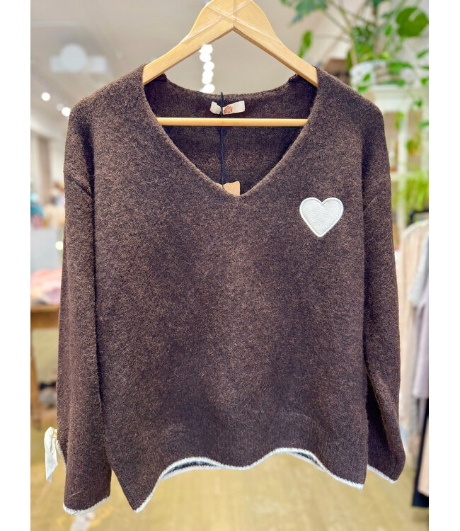 Made in Italy V-Neck Heart Sweater -