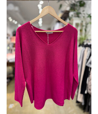 Made in Italy V-Neck Sweater with Rolled Edges O/S - Fuschsia