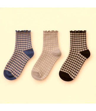 Pika & Bear Ankle Socks - "Lazy J" Waffle Gingham w/Ruffled Edges (3 Pack)