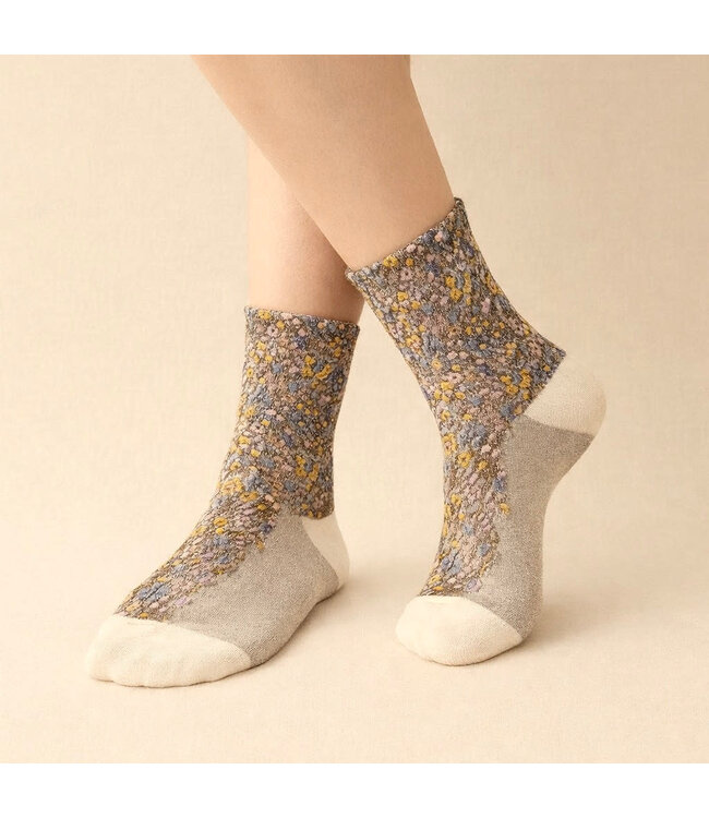 Pika & Bear Crew Socks - "Brueghel" Floral Applique & Pointelle Grey