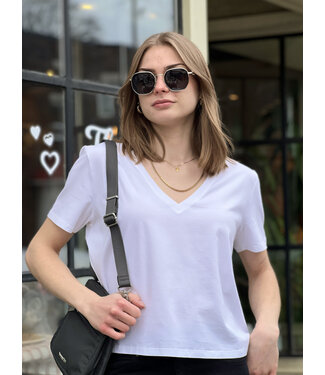 Gentle Fawn Lucy V-Neck Cropped T-Shirt - White