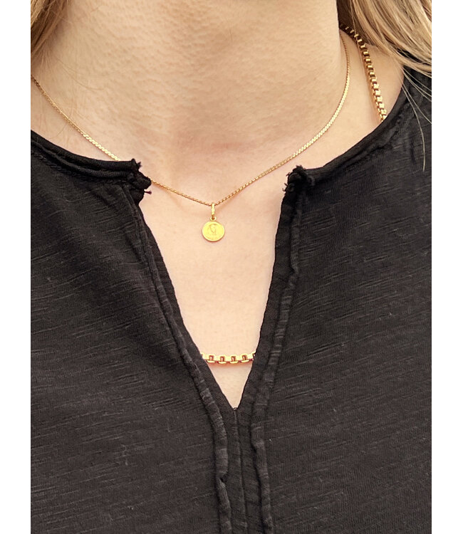 Mododoc Raw Hem V-Neck Tee - Black