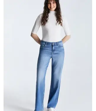 Cup of Joe Denim Nova Mid-Waist Wide Straight Leg Jeans - Medium Blue