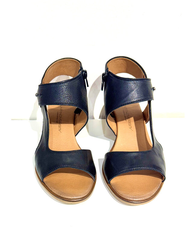 Utreble Tread Sandals - Black