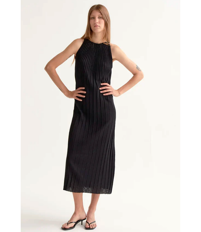 Compania Fantastica Knit Pleated  Dress - Black