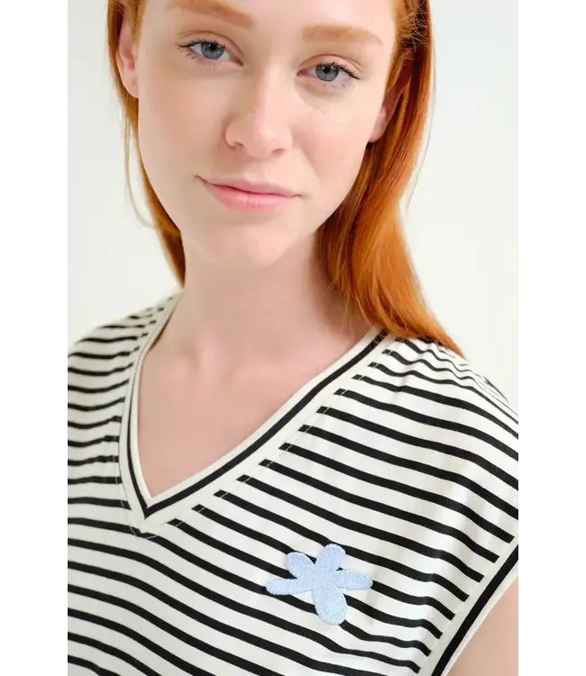 Compania Fantastica Oversized Striped Flower Top - Cream / Black