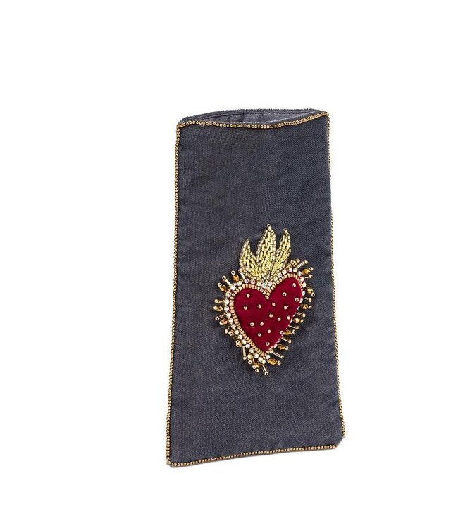 Abbott Velvet Glasses Case - Heart