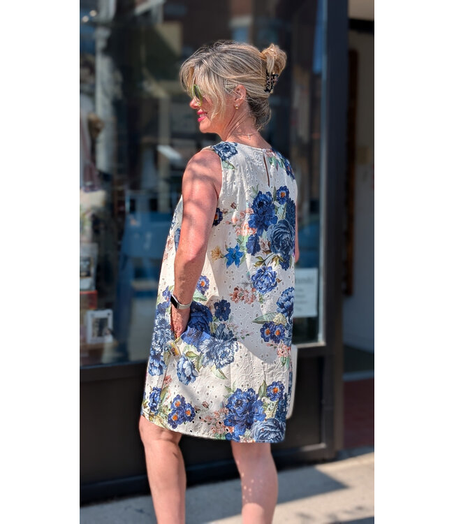 Eyelet Printed Sleeveless Dress - Blu