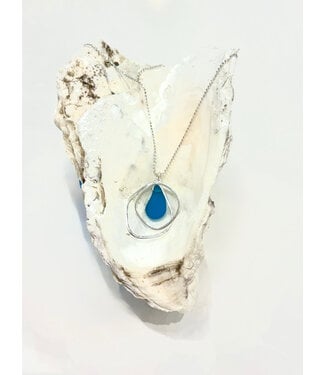 White Lotus Design Metal Circular Seaglass Necklace - Assorted