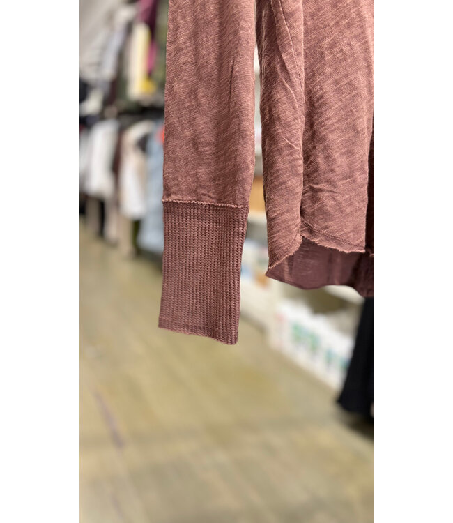 Mododoc Waffle Mix V-Neck Long Sleeve - Unearthed