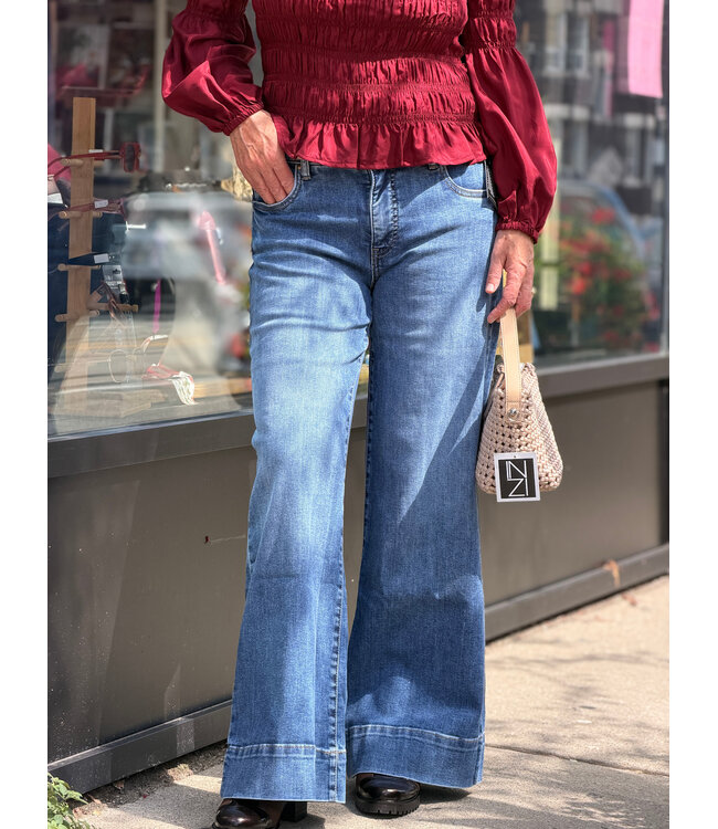 KUT Jeans Maya High Rise Wide Leg - Amuse w/ Medium