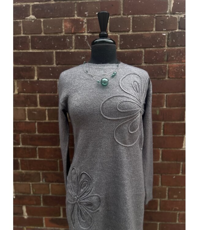 Point Zero Knit Dress w/Floral Applique - Charcoal