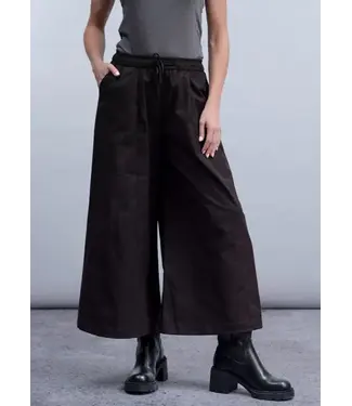 HAAKO Extra Wide Leg Drawstring Pants - Black