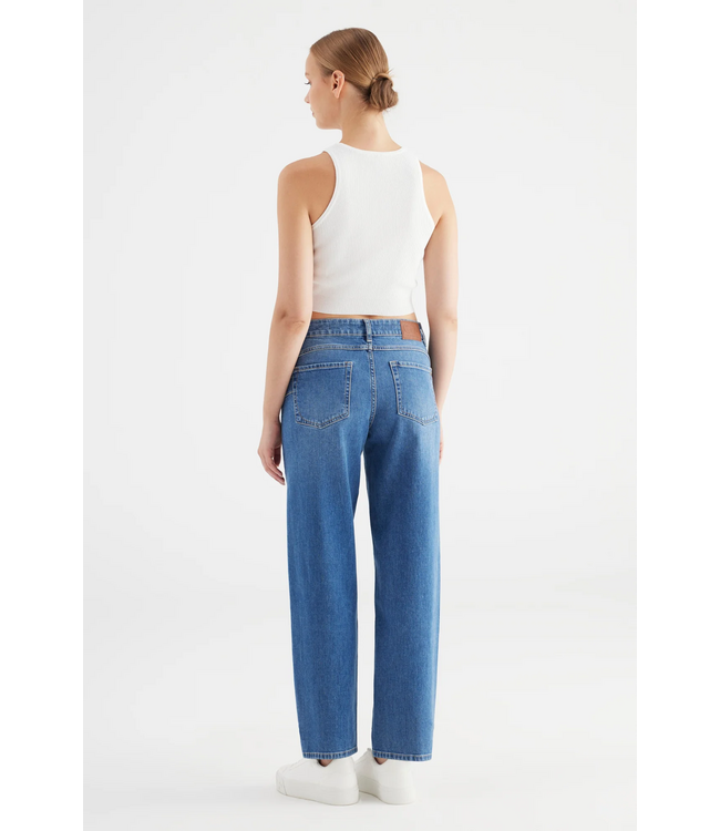Cup of Joe Denim Beth Jeans - Medium Blue