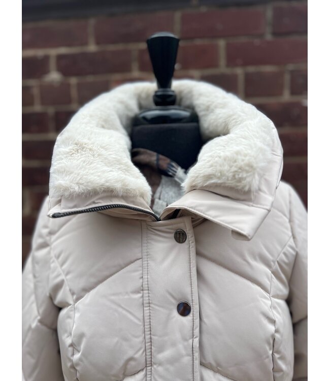 Point Zero Long Parka - Biscuit