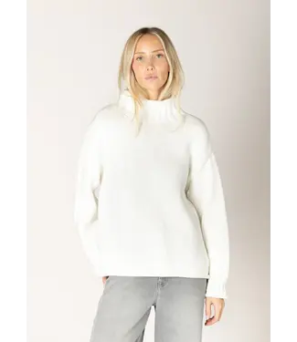 Lyla + Luxe Roll Hem Mock Sweater - Soft White